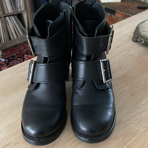 SOLD.  Frye Sabrina Double Buckle !! - Picture 2 of 10